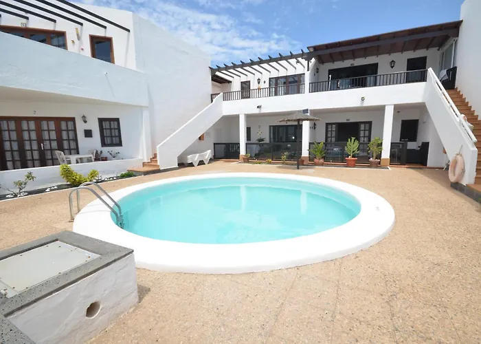 Apartamento Sea Carnation Well Located, Pool & Terrace