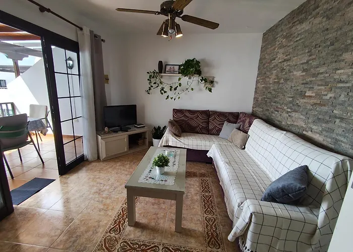 Sea Carnation Well Located, Pool & Terrace *